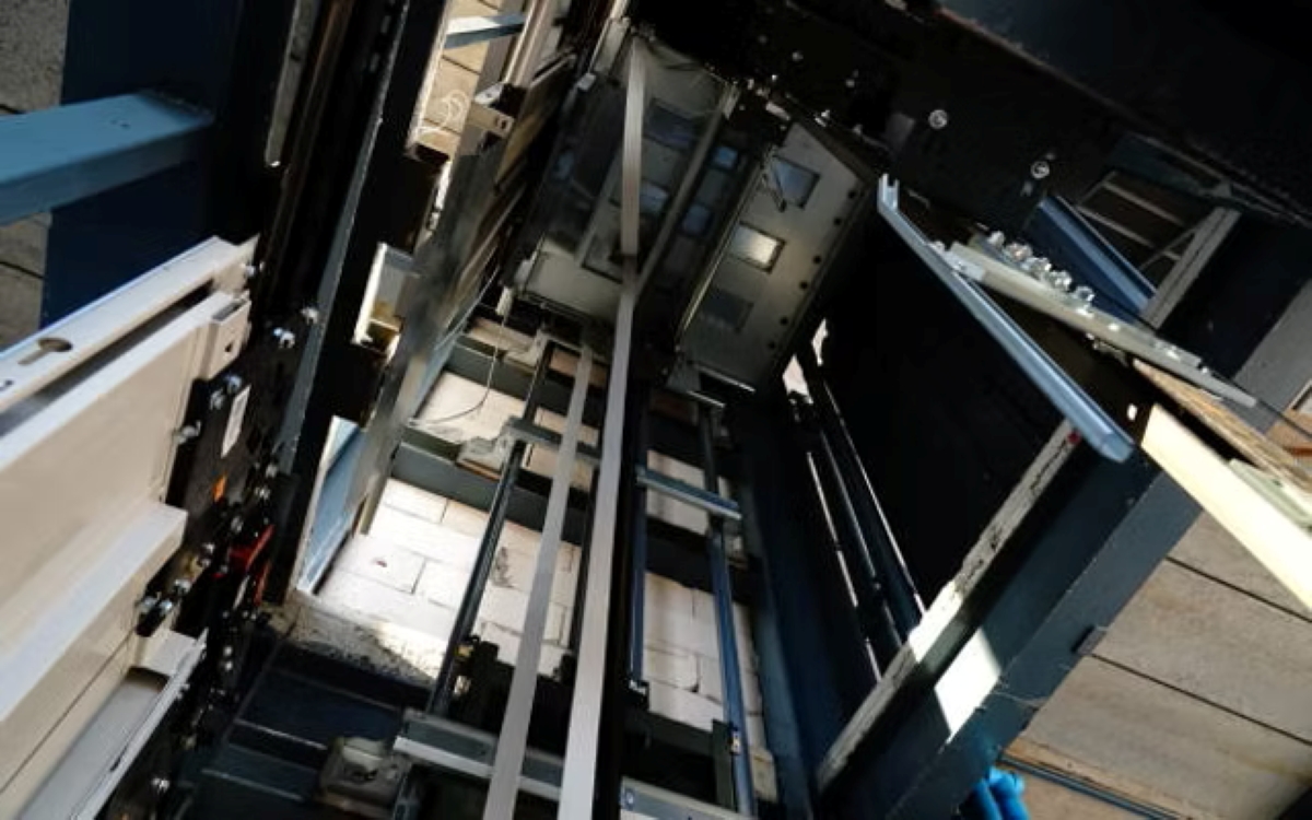Differences Between Hydraulic and Traction Elevators